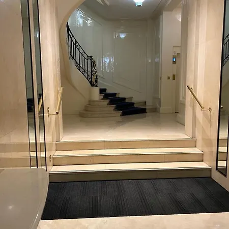 Opera Chauchat Citycosy Apartment